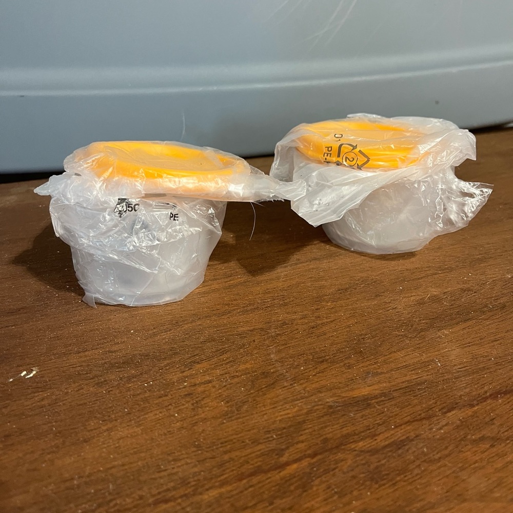 Tupperware 1 Cup Snack Storage Serving Container